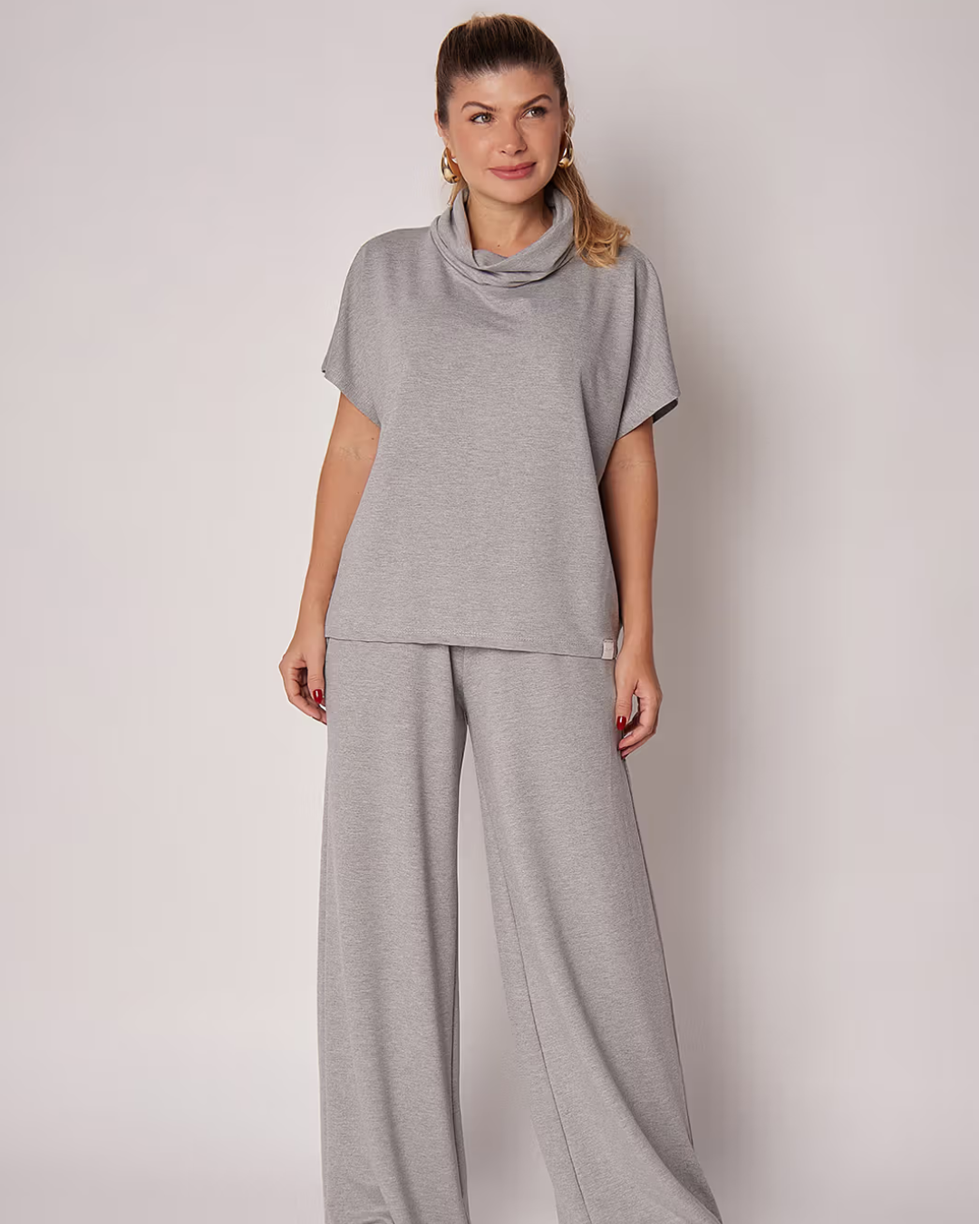 Conjunto Casual Dúo para Mujer en Gris Mezcla Versátil y Confortable