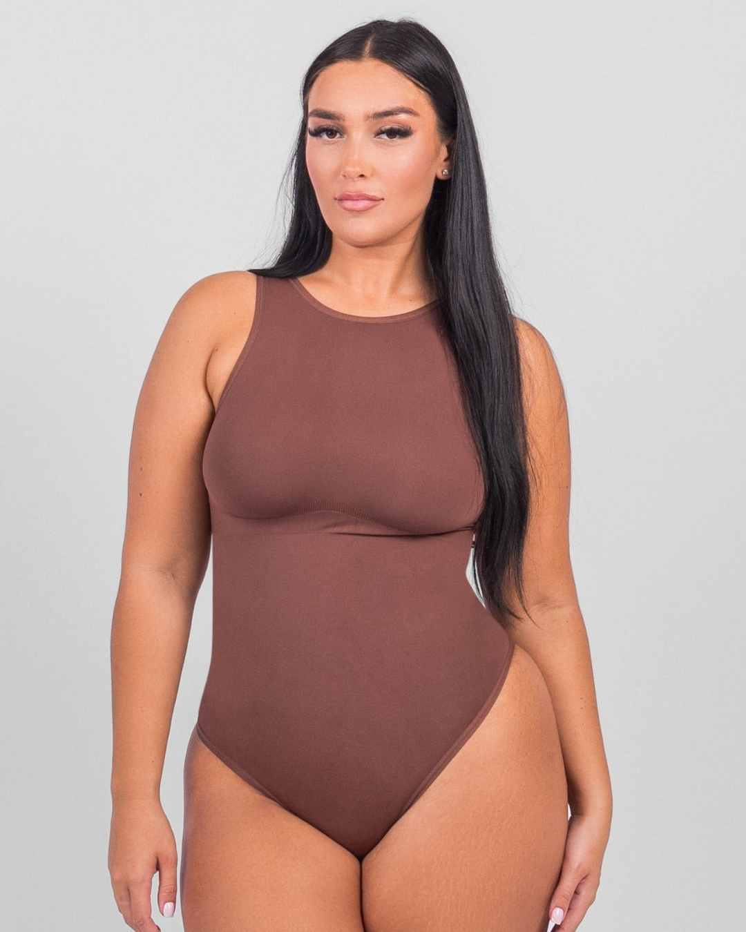 Body con Cuello Redondo y Control de Abdomen