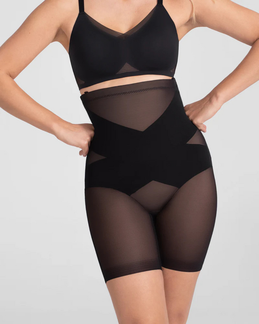 Faja reafirmante con control del abdomen y los muslos