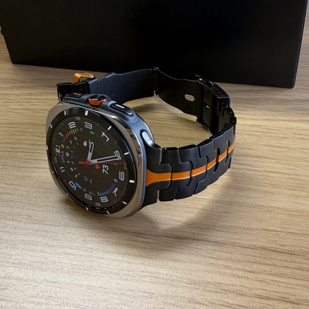 Reloj Deportivo con Correa de Titanio Futurista y Funcional