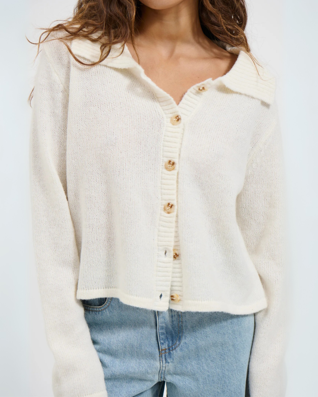 Cárdigan de Punto Suave con Botones y Cuello Oversized