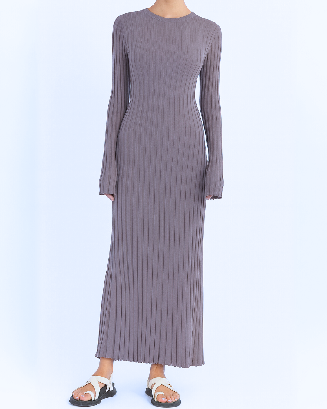 Vestido Acanalado de Corte Acampanado
