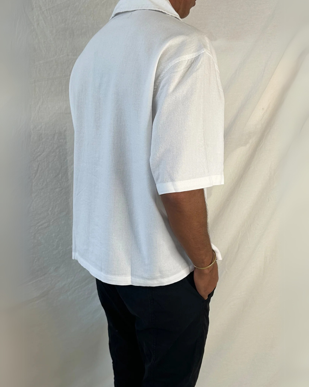 Camisa de Lino Frescura Natural y Estilo Refinado para Toda Ocasión