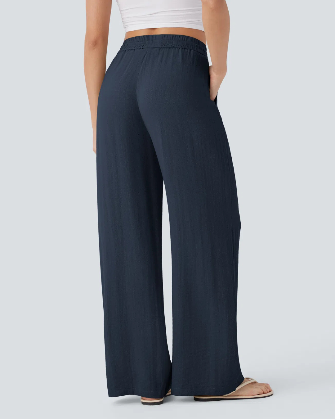 Pantalón de Lino con Cintura Ajustable y Corte Fluido de Mujer