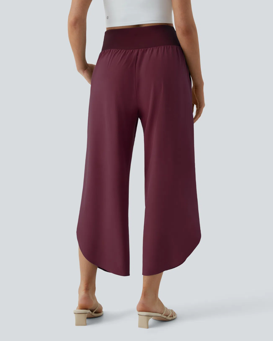 Pantalón de cintura alta cruzada con bolsillos laterales