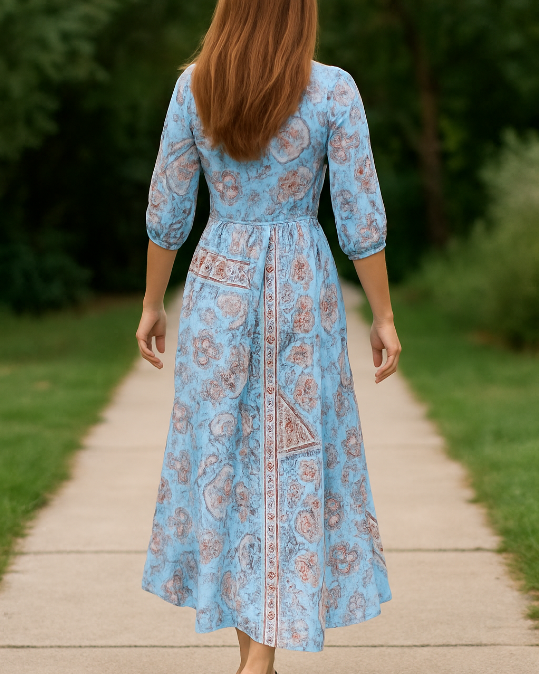 Vestido Floral con Fruncido en el Pecho y Mangas 3/4