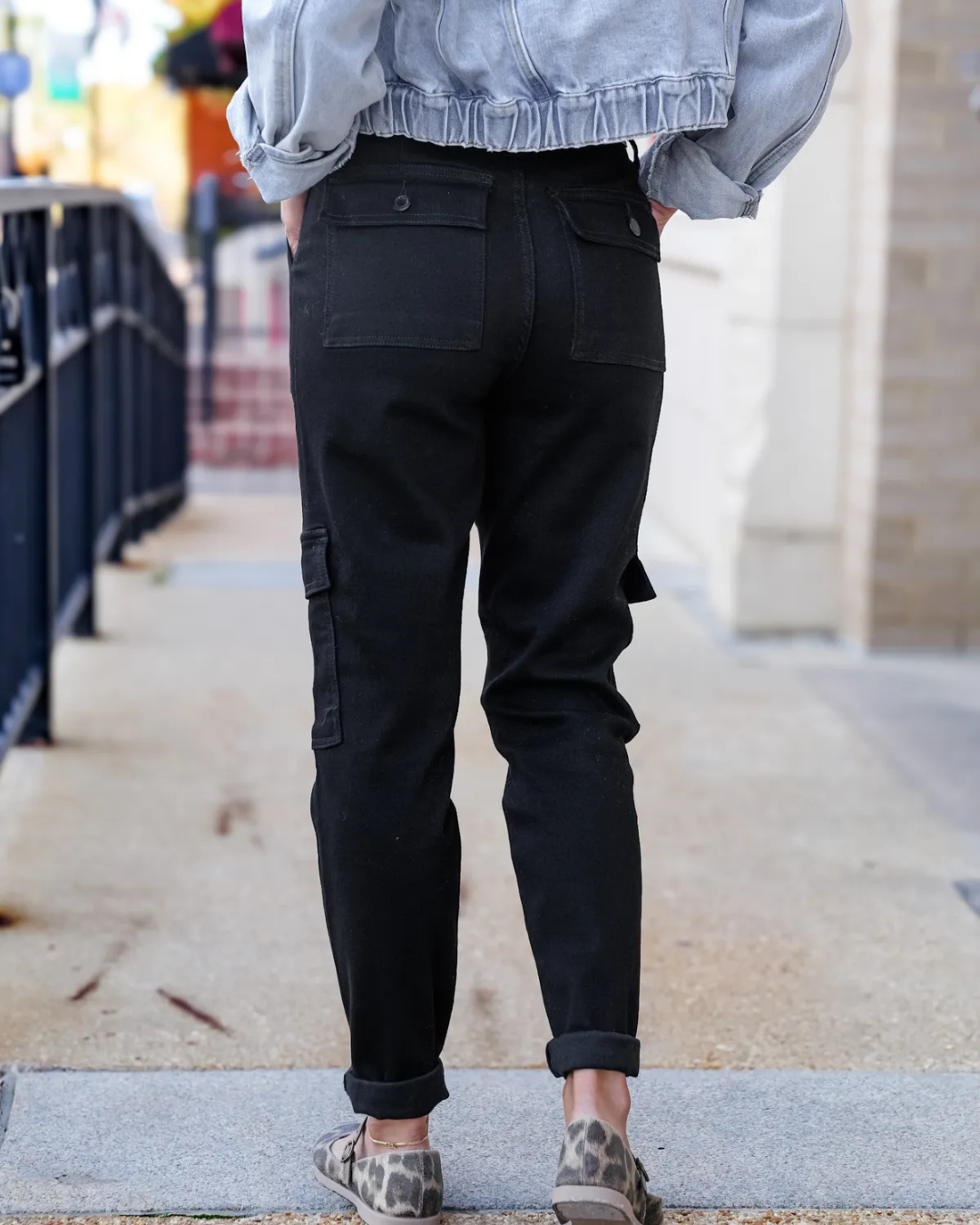 Pantalón Deportivo de Cintura Alta con Puños Cargo para Mujer