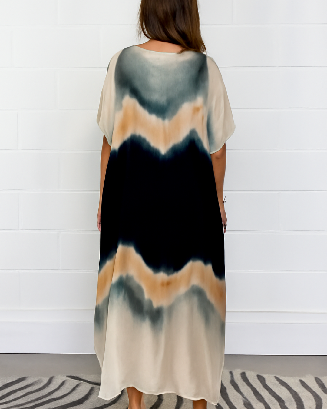 Vestido Largo con Corte Fluido