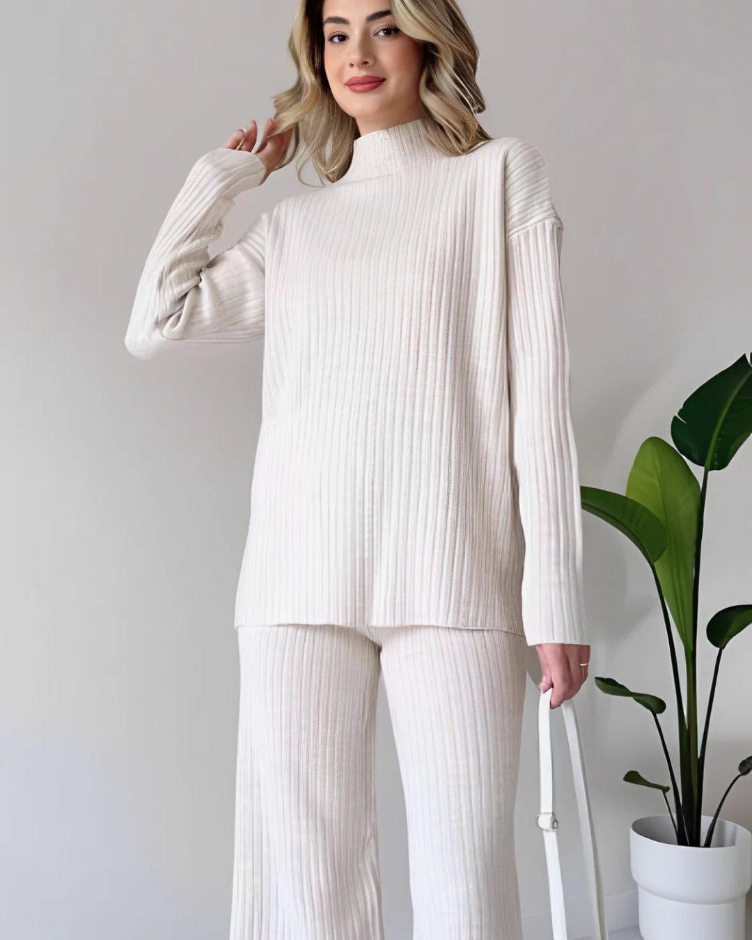 Conjunto Acanalado con Suéter de Cuello Alto y Pantalón Ancho para Mujer