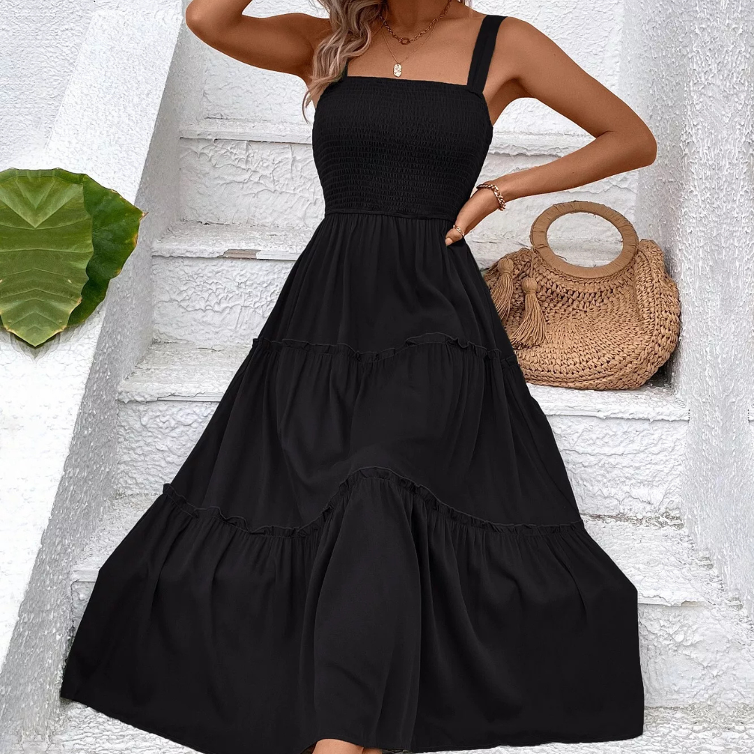 Vestido Corto con Dobladillo Acampanado