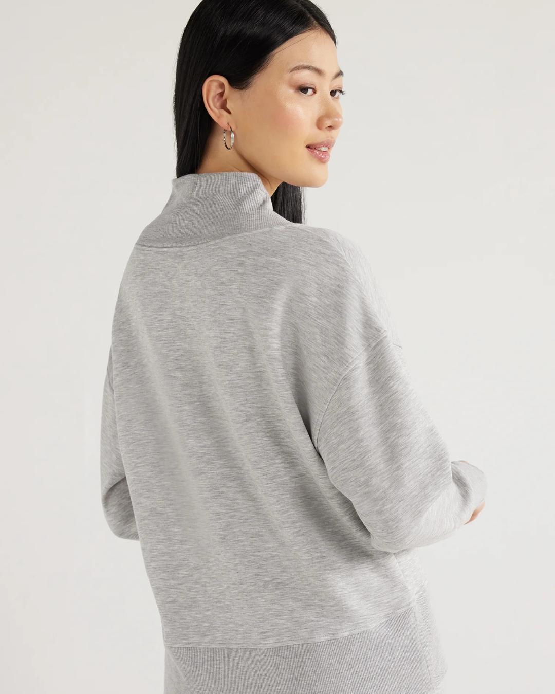 Conjunto Deportivo de Camisa Holgada y Pantalón Ancho para Mujer