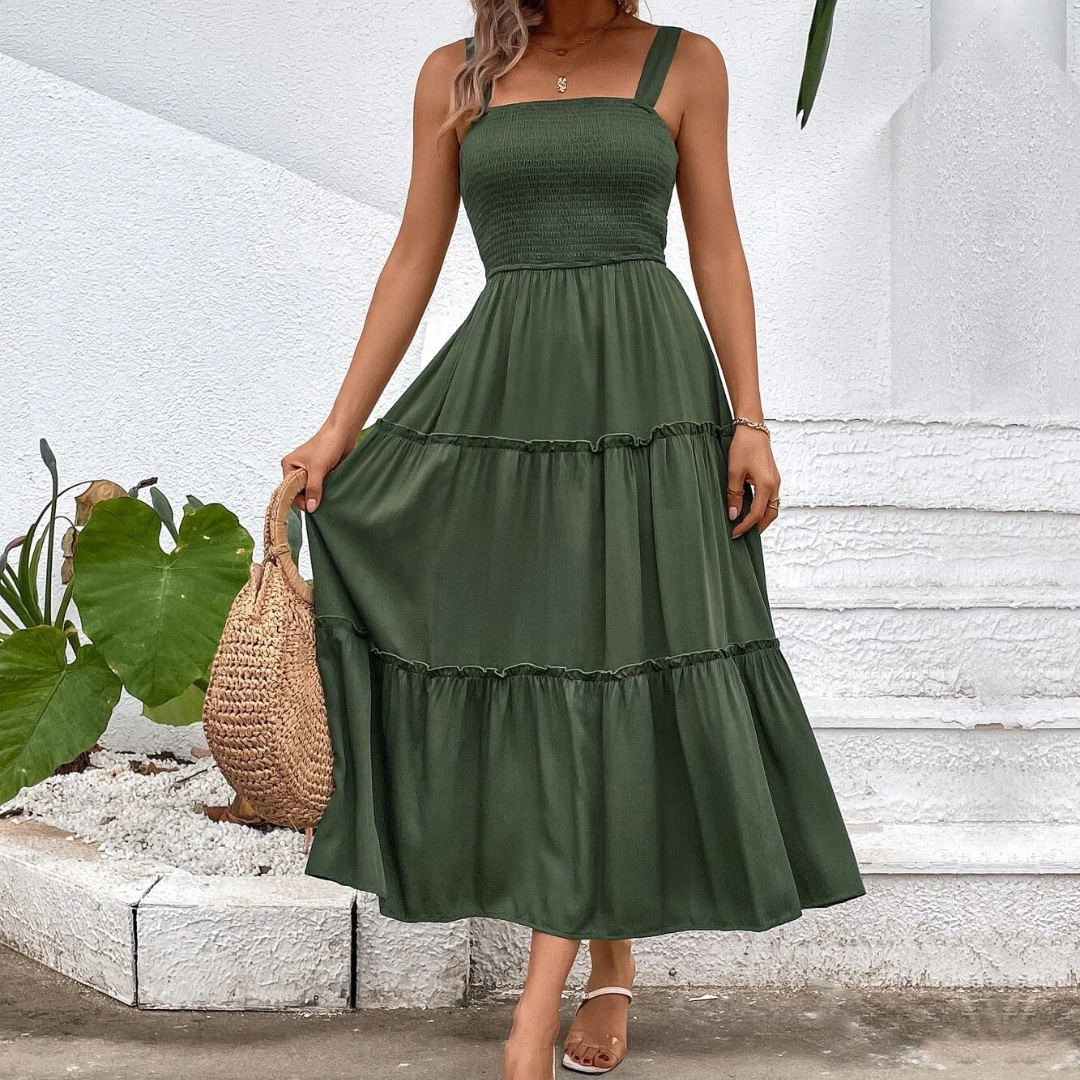 Vestido Corto con Dobladillo Acampanado