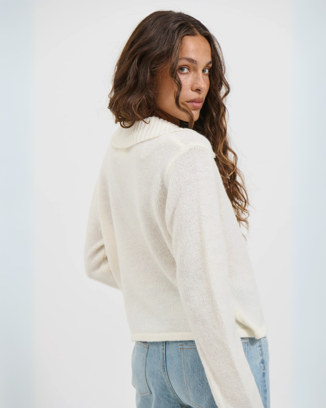 Cárdigan de Punto Suave con Botones y Cuello Oversized