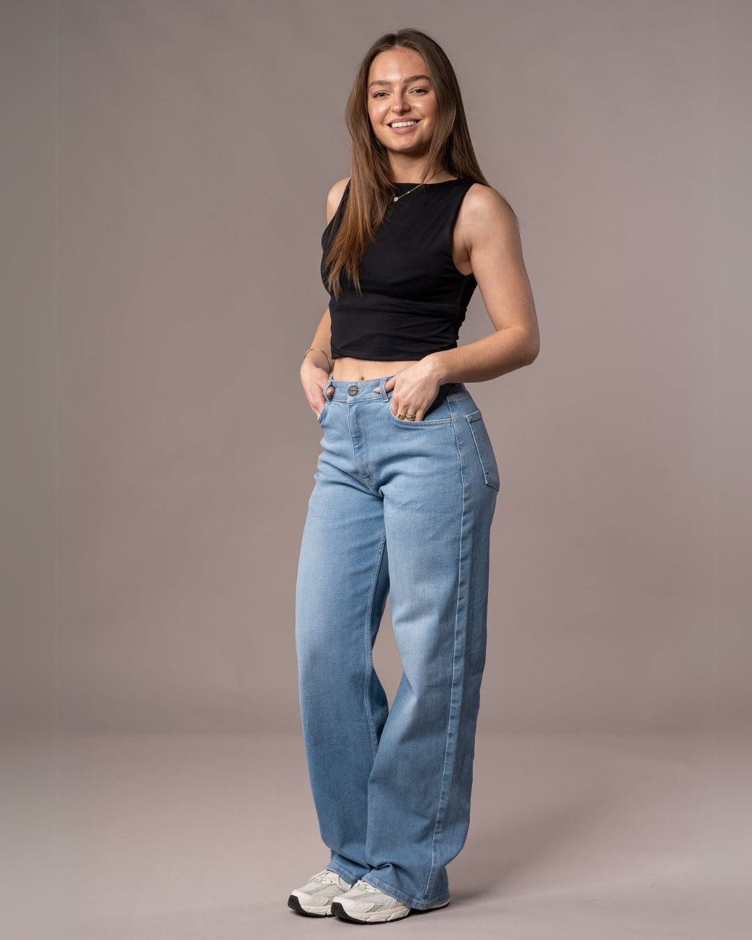 Pantalón de Talle Alto y Corte Alargado para Mujer