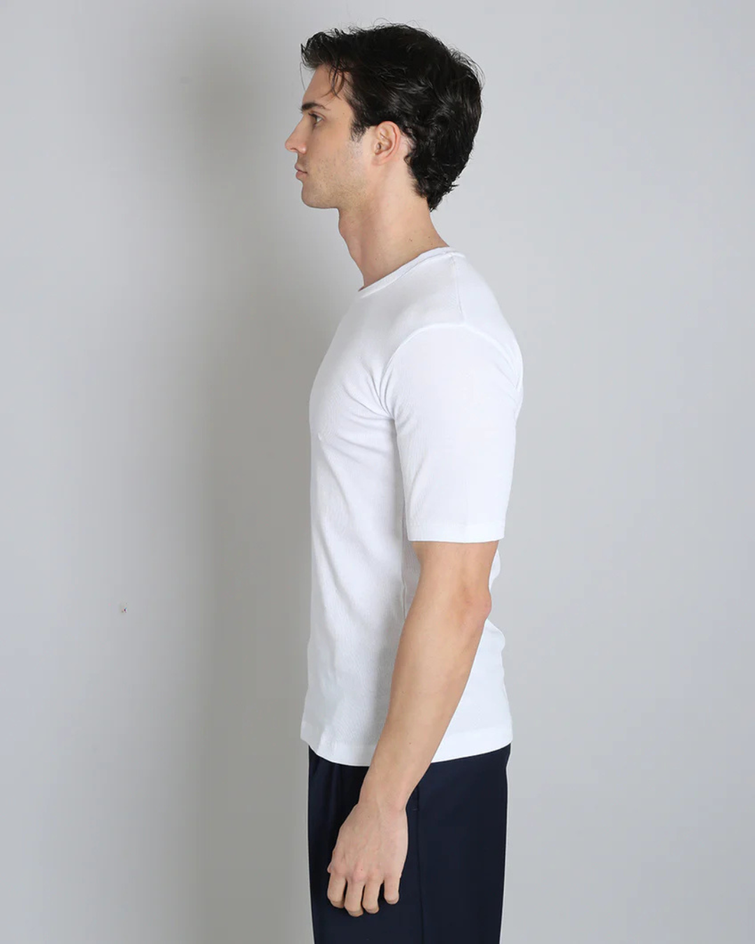 Camisa de Cuello Redondo y Mangas Cortas para Hombre