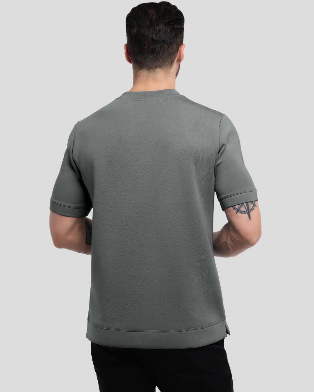 Camisa Ajustada de Manga Corta para Hombre