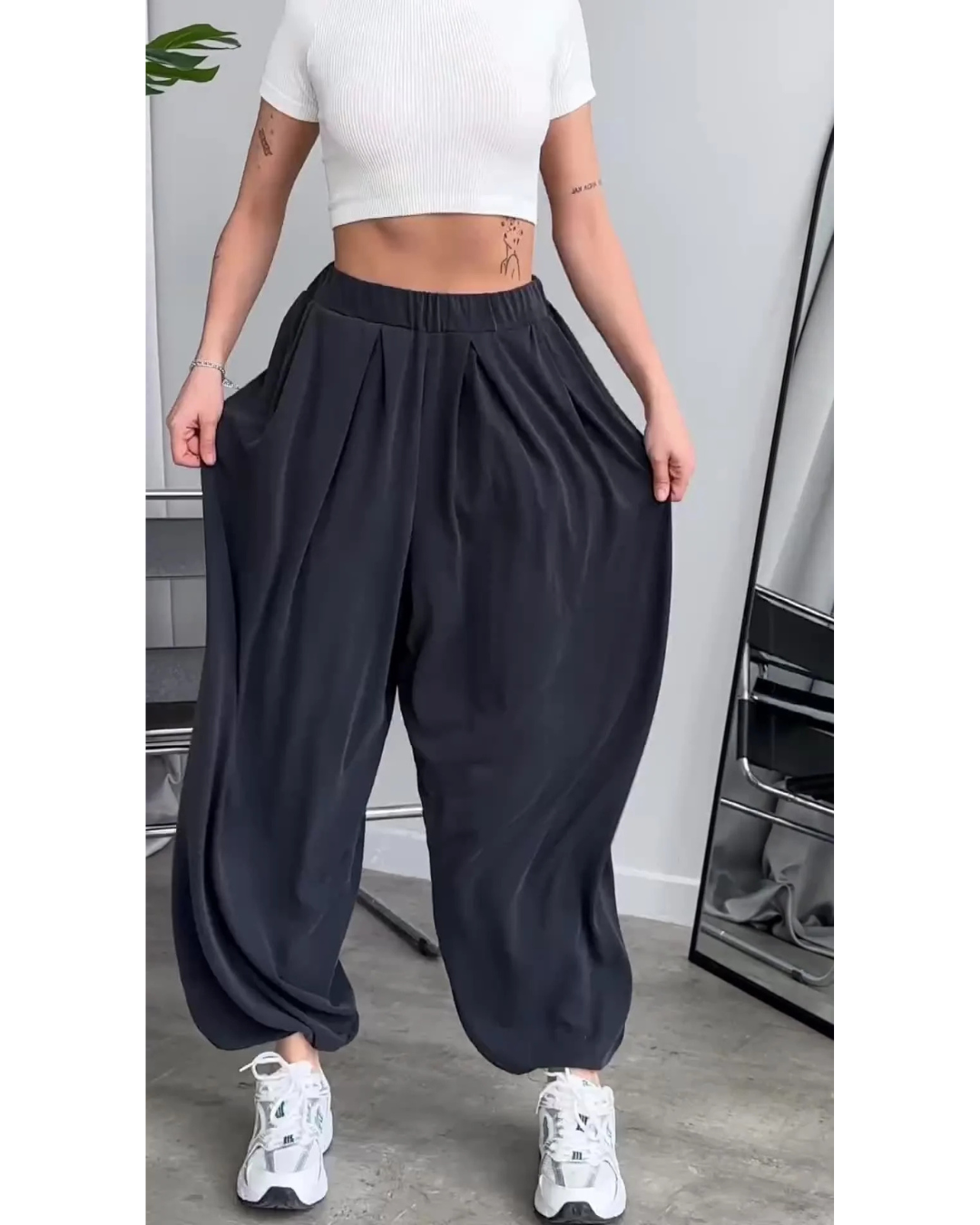 Pantalón Oversize de Estilo Bohemio con Diseño Atemporal y Confort Premium