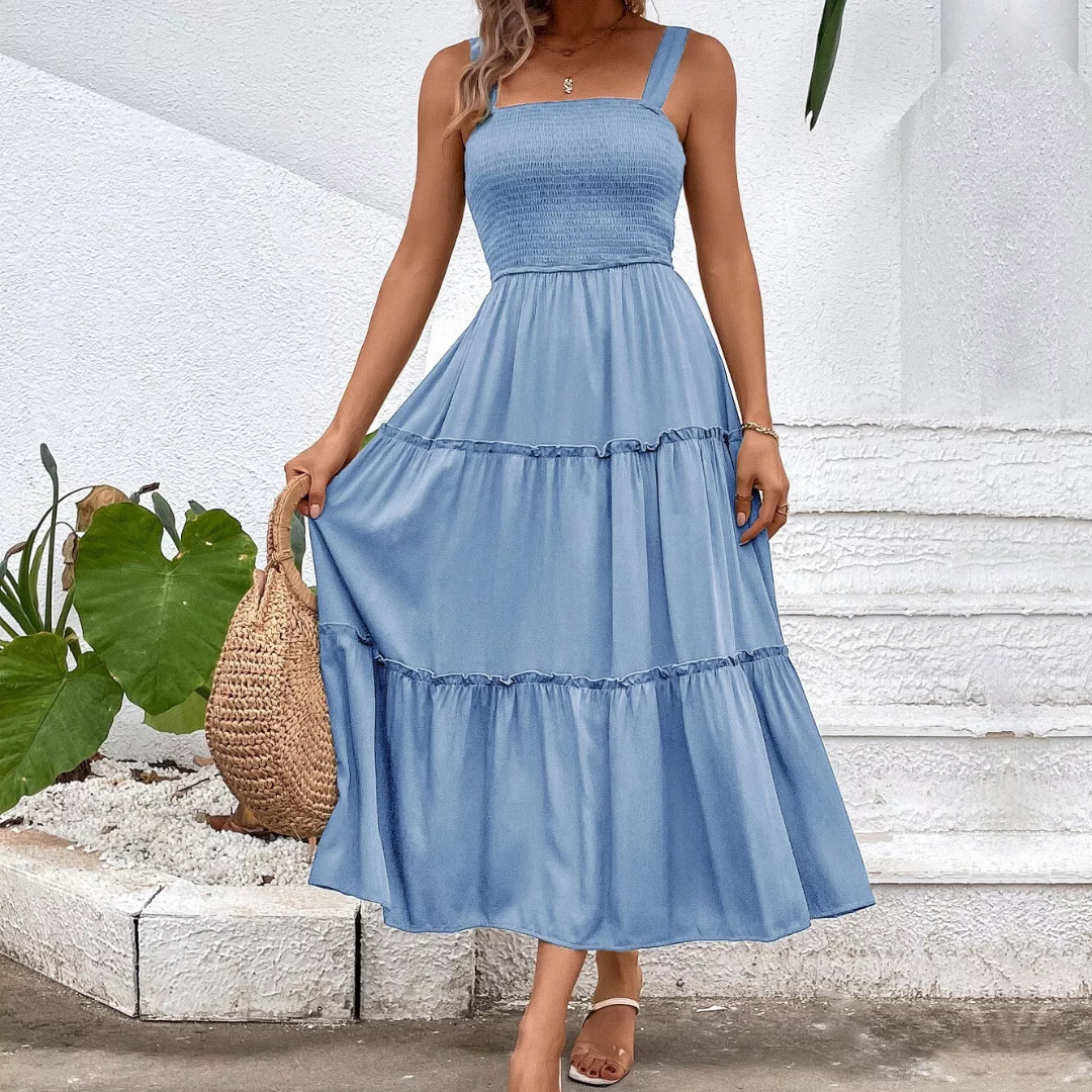 Vestido Corto con Dobladillo Acampanado