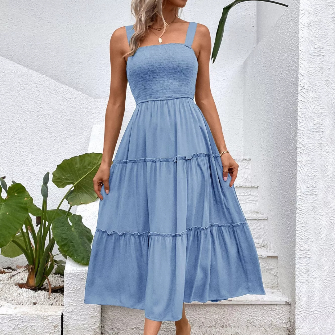 Vestido Corto con Dobladillo Acampanado