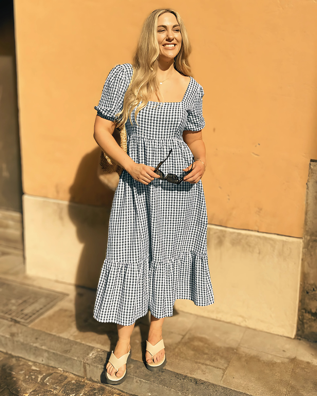 Vestido de Cuadros Gingham con Volados Estilo Fresco y Elegante