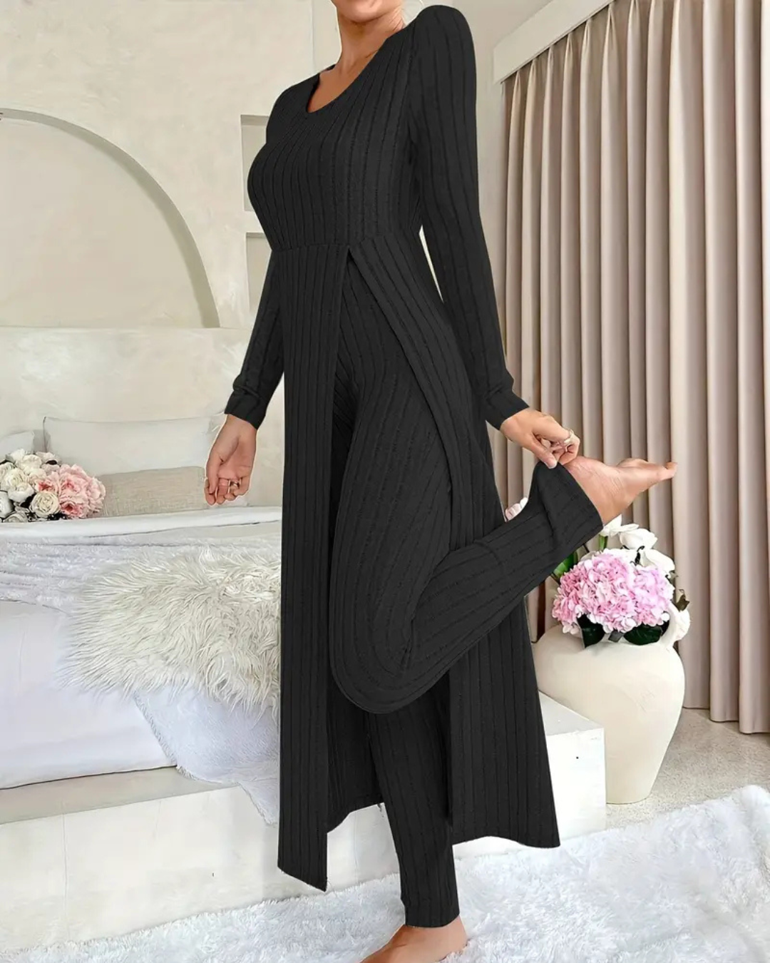 Conjunto de dos piezas con camisa de manga larga con cuello redondo y pantalones para mujer