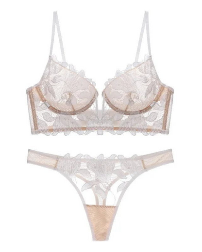 Conjunto de Lencería de Encaje Floral con Sujetador de Copa Estructurada y Tanga a Juego