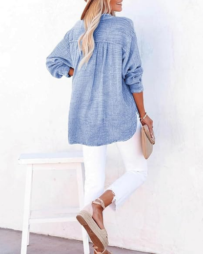 Camisa de Manga Larga con Cuello en V, Botones Frontales y un Diseño Clásico con Toque Moderno