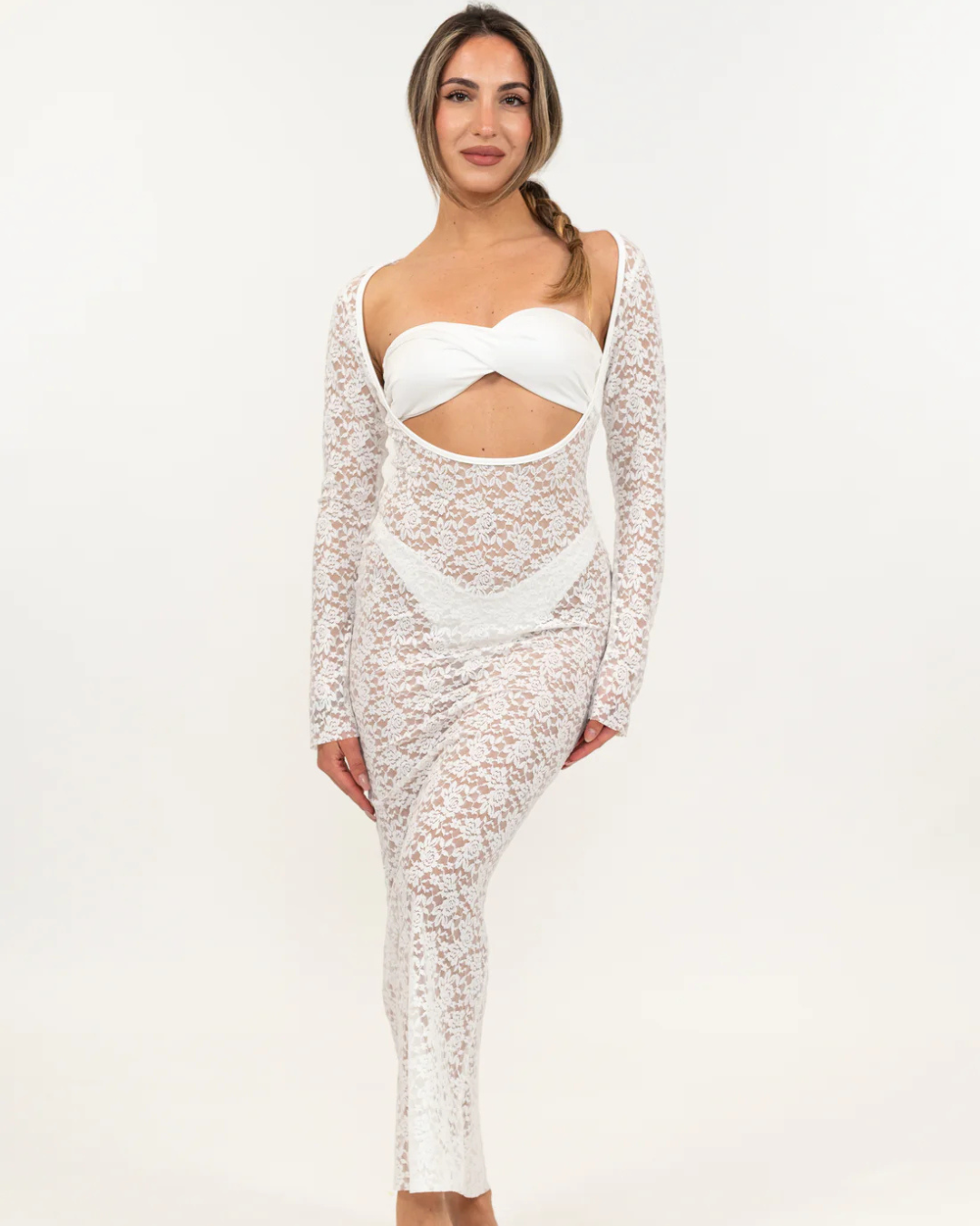 Set de Bikini con Vestido de Encaje