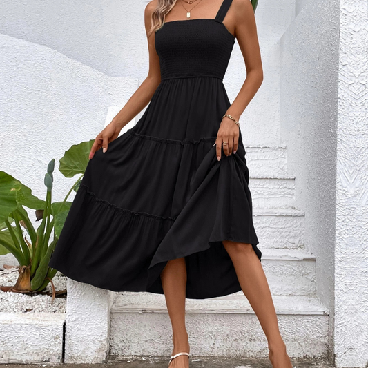 Vestido Corto con Dobladillo Acampanado