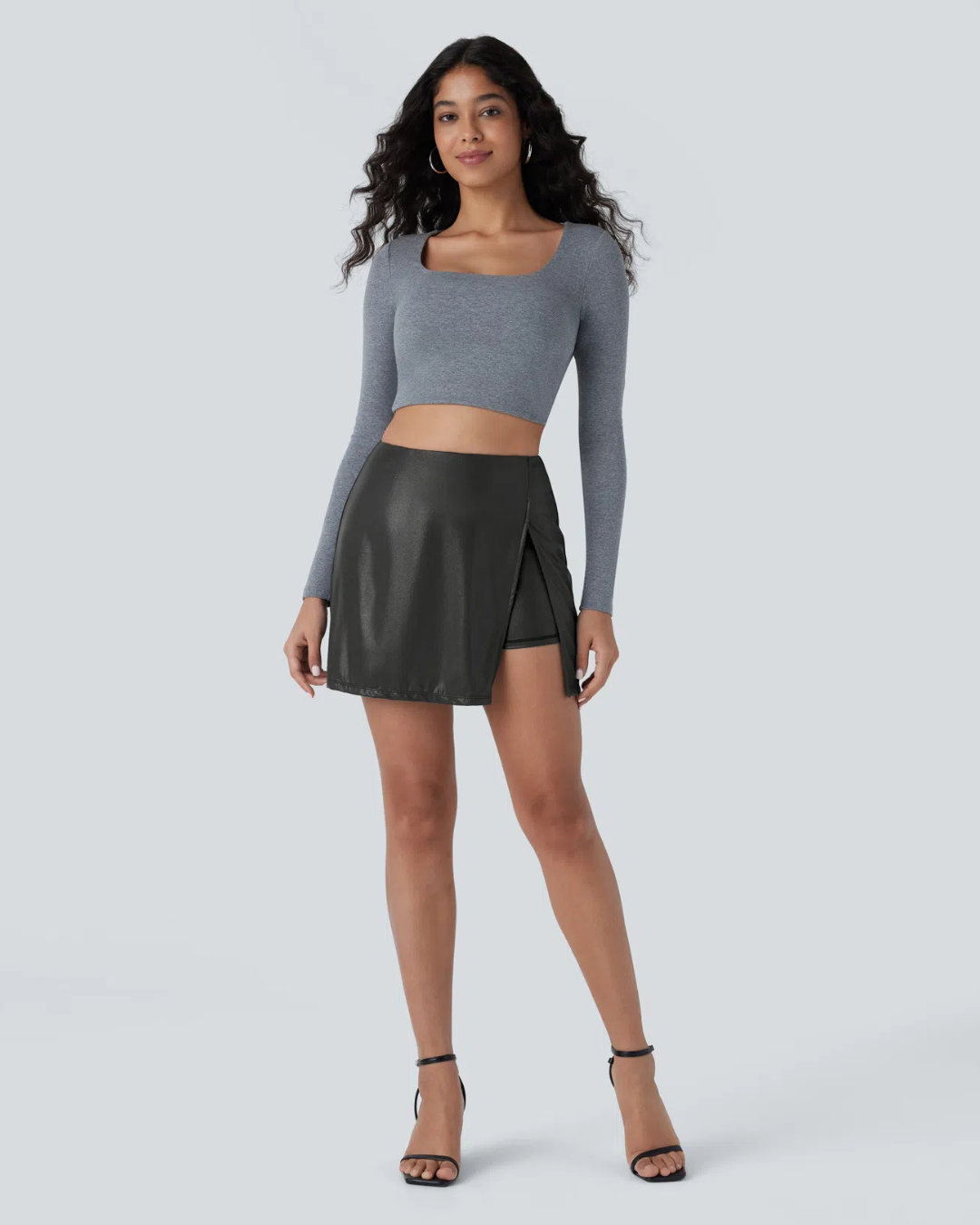 Falda Corta con Short y Bolsillo Interno