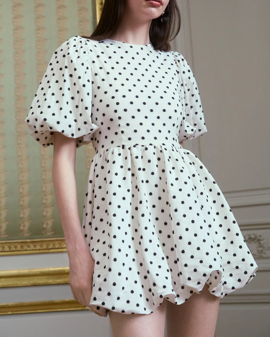 Vestido Corto con Manga Abullonada