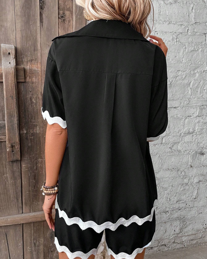 Conjunto con Borde Ondulado para Mujer