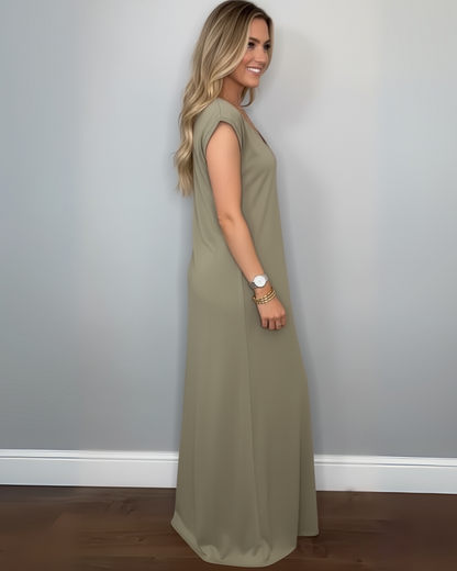 Vestido Largo con Corte Fluido