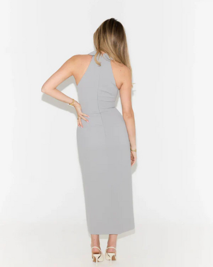 Vestido sin Mangas con Cuello Camisero y Abertura Frontal de Estilo Elegante