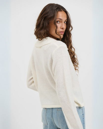 Cárdigan de Punto Suave con Botones y Cuello Oversized
