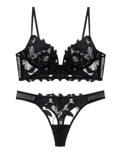 Conjunto de Lencería de Encaje Floral con Sujetador de Copa Estructurada y Tanga a Juego