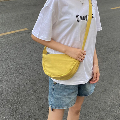Bolsa Premium con Estilo Clásico y Espacio Funcional
