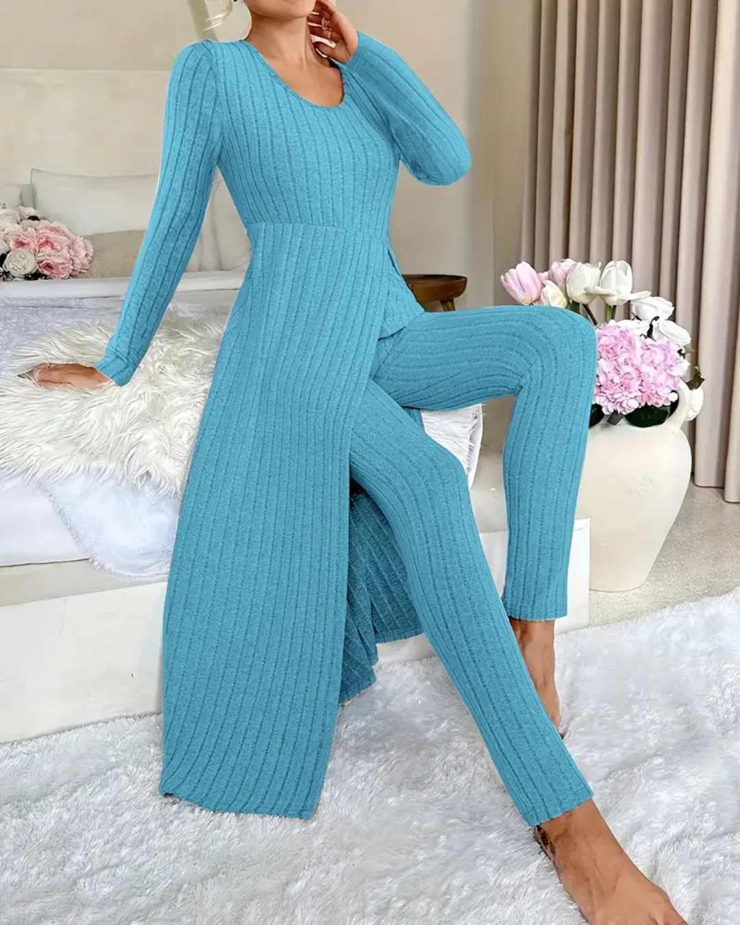Conjunto de dos piezas con camisa de manga larga con cuello redondo y pantalones para mujer