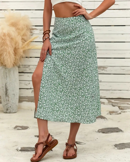 Falda con Estampado Floral y Abertura Lateral para un Look Fresco y Femenino