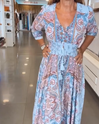 Vestido Floral con Fruncido en el Pecho y Mangas 3/4