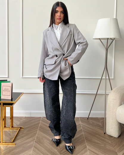Pantalón Ancho con Detalles de Brillantes y Estilo Cargo