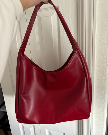 Bolsa de Cuero Premium de Diseño Atemporal y Espacio Perfecto
