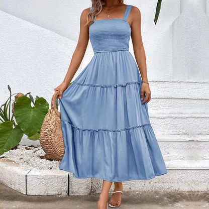 Vestido Corto con Dobladillo Acampanado