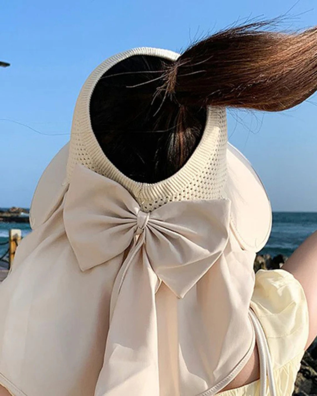 Sombrero de Ala Ancha con Lazo Elegante para Días Soleados