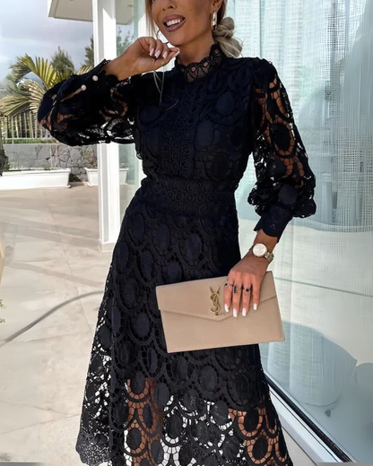 Vestido Largo de Encajes con Mangas Estilo Farol