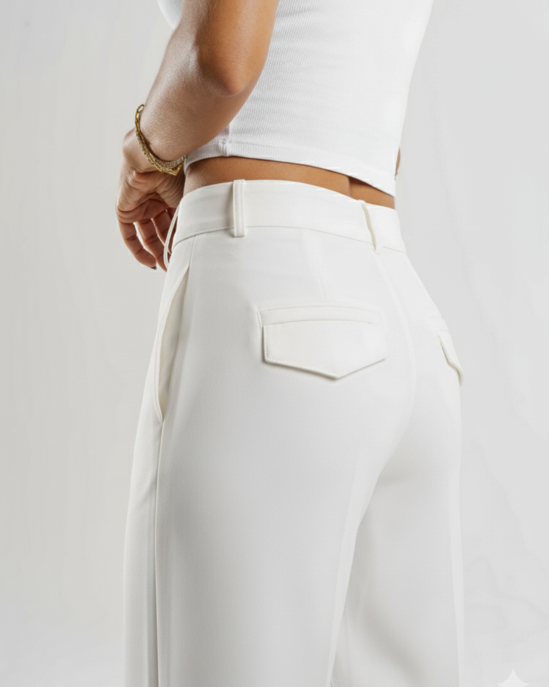 Pantalones de cintura alta y corte recto para mujer